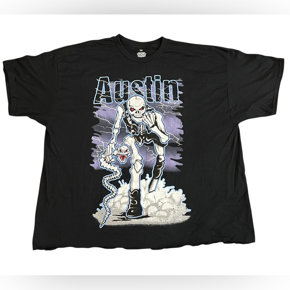NWOT WWE Legends Stone Cold Steve Austin "Bad To The Bonz" Cropped‎ T-Shirt